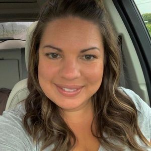 Meet your Posher, Lyndsay